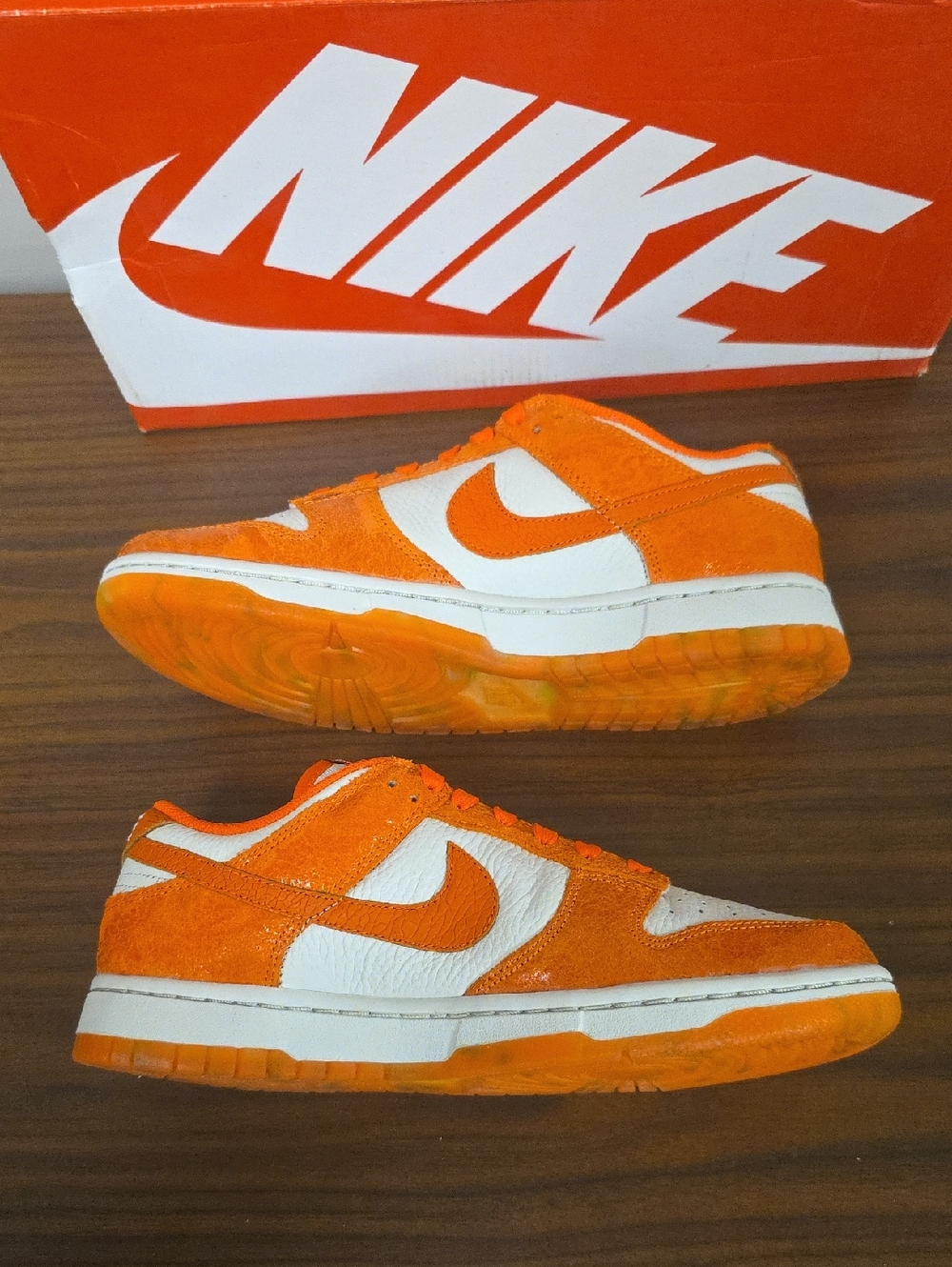 Nike Dunk Low Cracked Orange Women's Size 8 FN7773-001 New - Picture 5 of 9